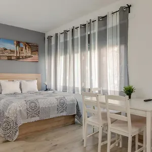 Apartamento 213 Hispalis Triana, Sevilla